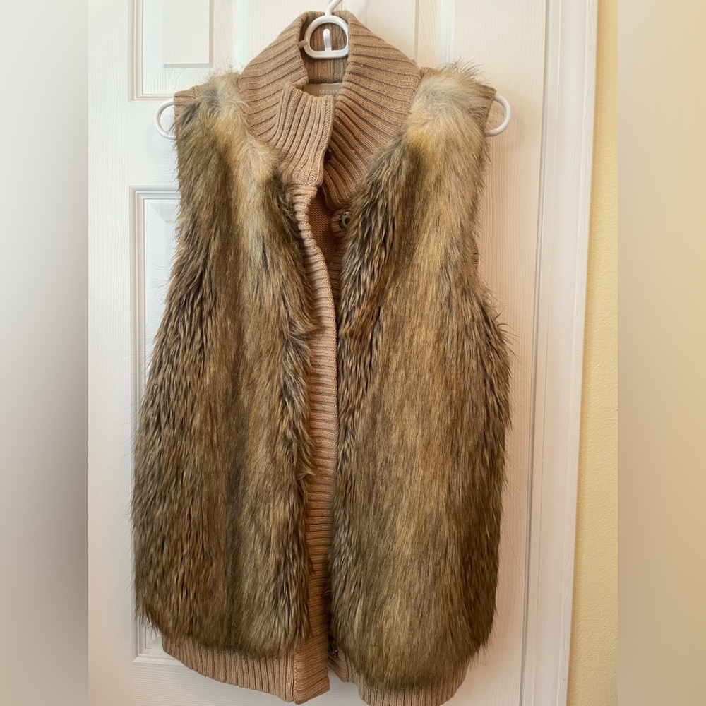 Michael Kors Faux Fur vest